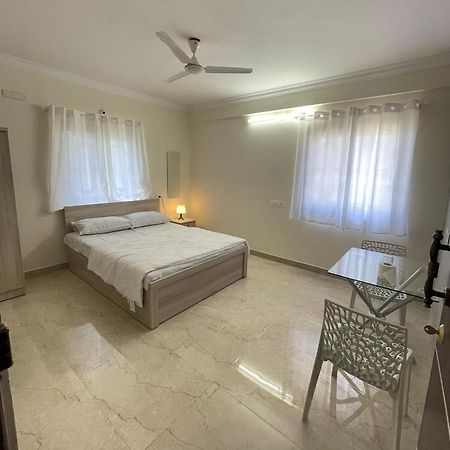 Reva Inn Bangalore Bagian luar foto