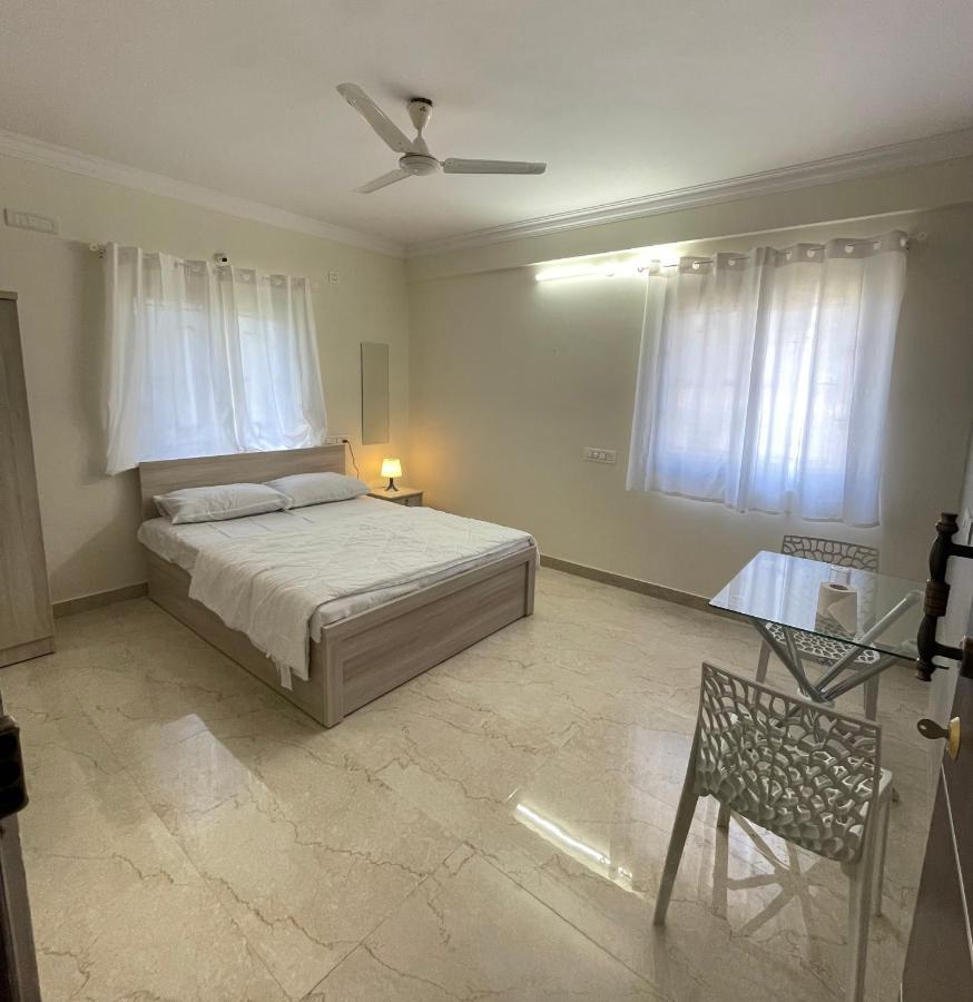 Reva Inn Bangalore Bagian luar foto