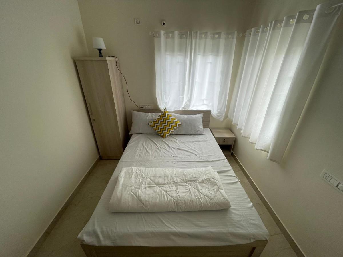 Reva Inn Bangalore Bagian luar foto